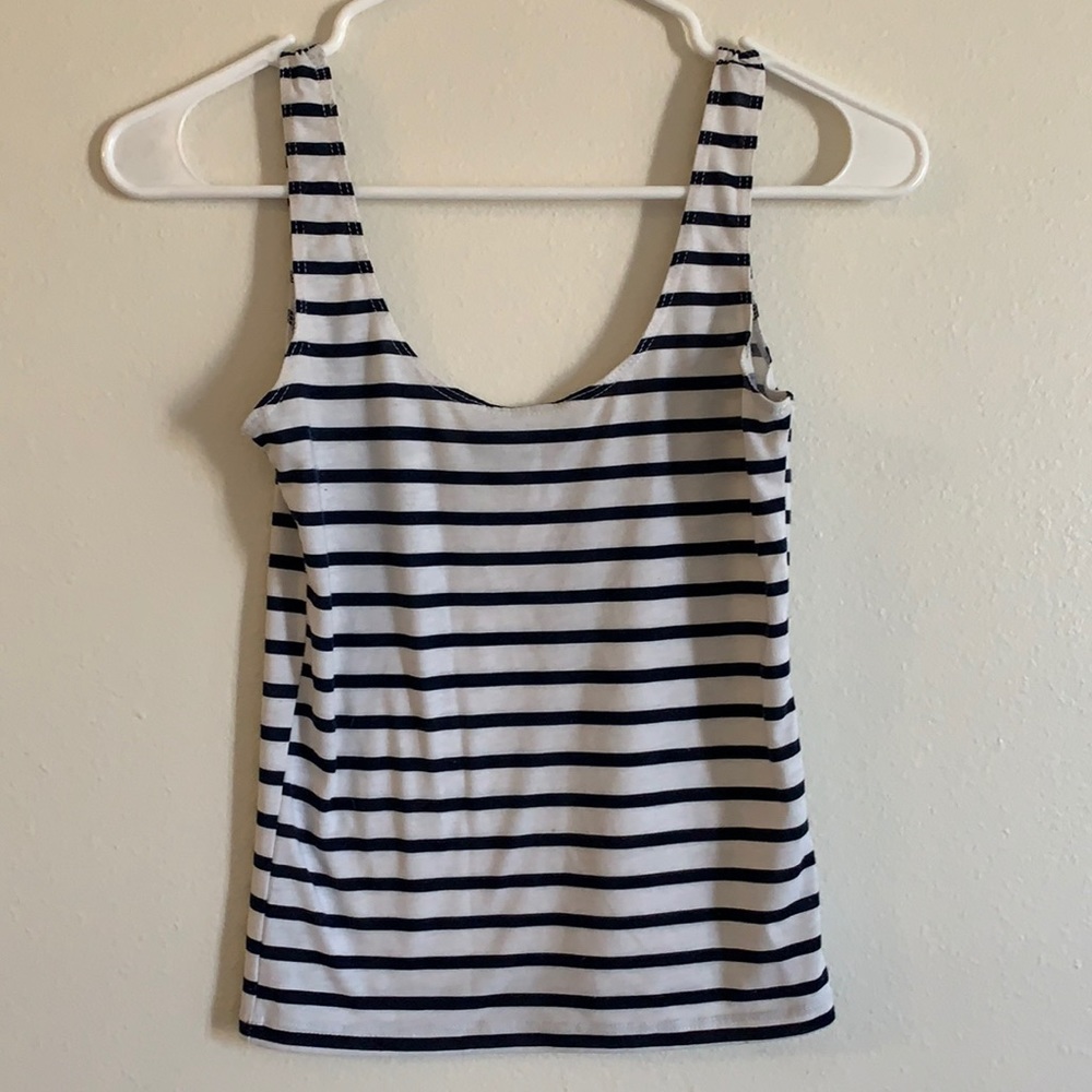 STRIPED TOP